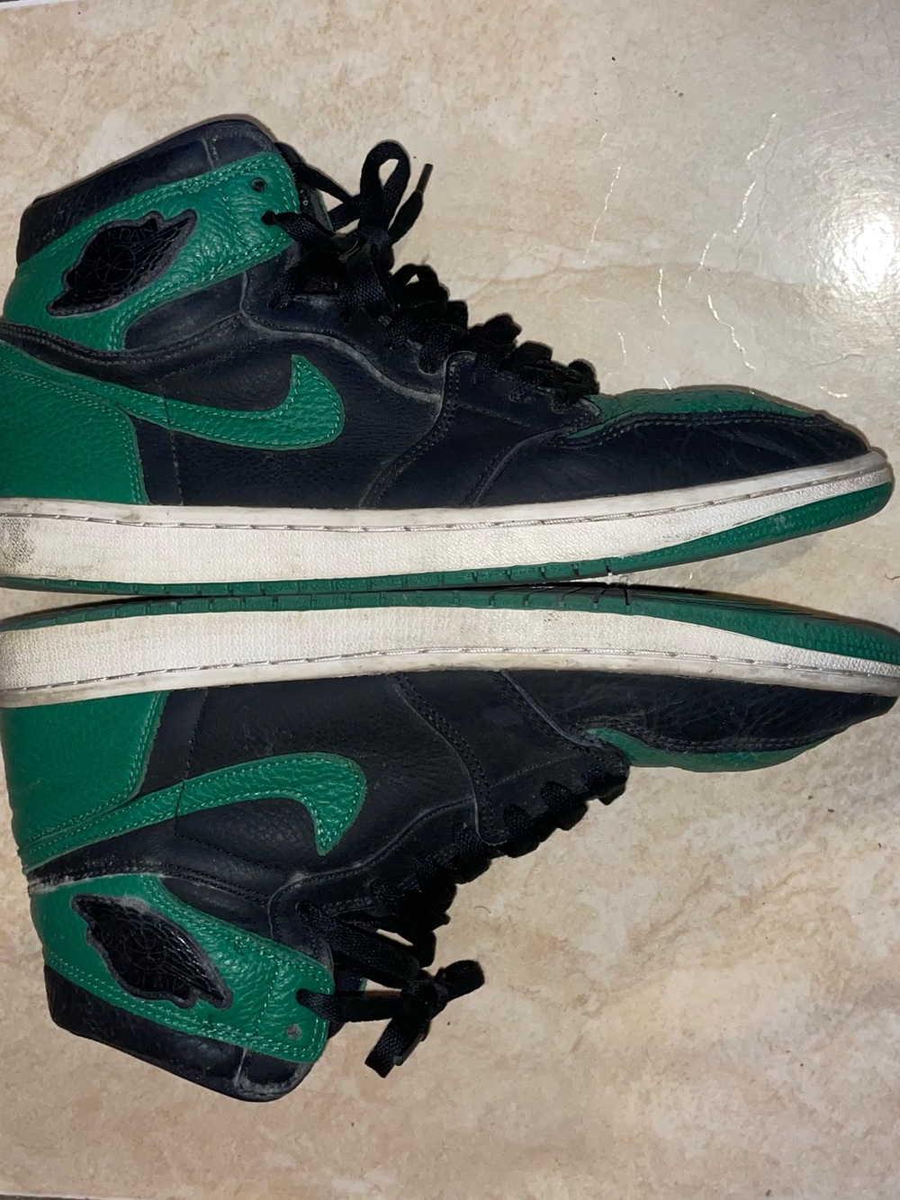 Air Jordan 1 Retro High OG 'Pine Green